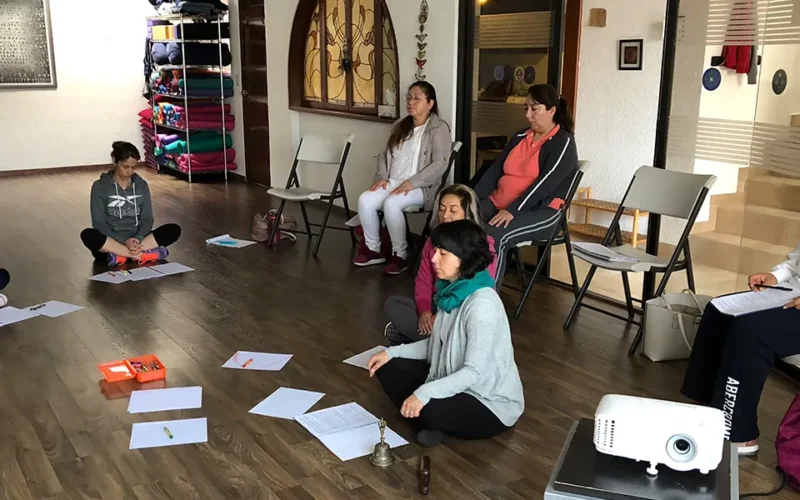 Yoga en los Salones YS