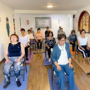 Clases de Yoga en Lomas Verdes Presencial y Online Clases de Yoga en Lomas Verdes con Meche Galindo 6 YogaAbuelos